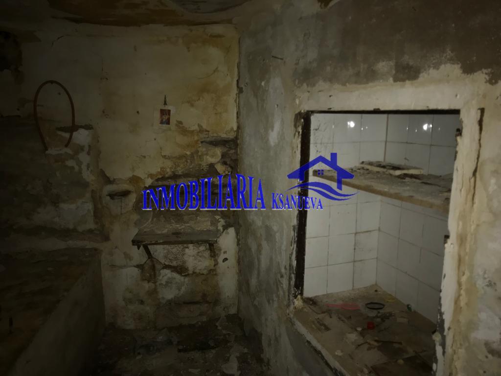 For sale of house in Córdoba