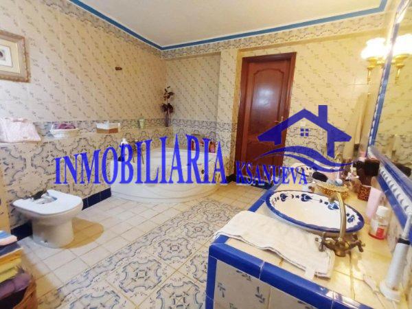 For sale of chalet in Córdoba