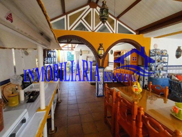 For sale of chalet in Córdoba