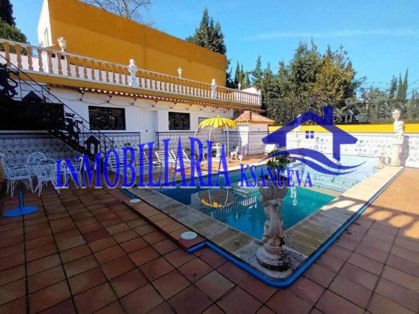 For sale of chalet in Córdoba