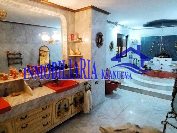 For sale of chalet in Córdoba