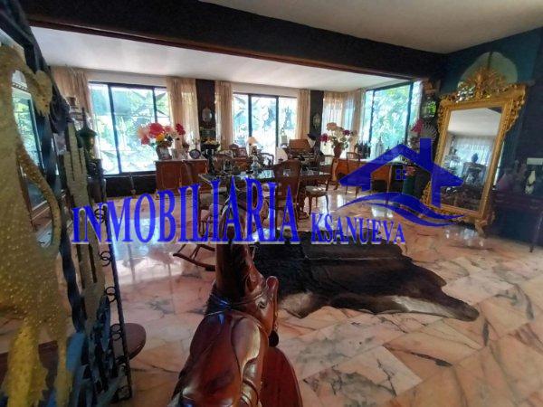 For sale of chalet in Córdoba