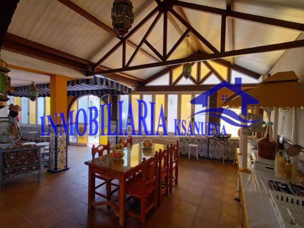 For sale of chalet in Córdoba
