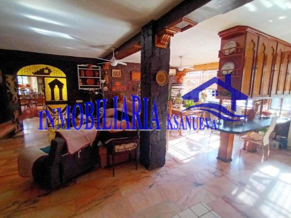 For sale of chalet in Córdoba