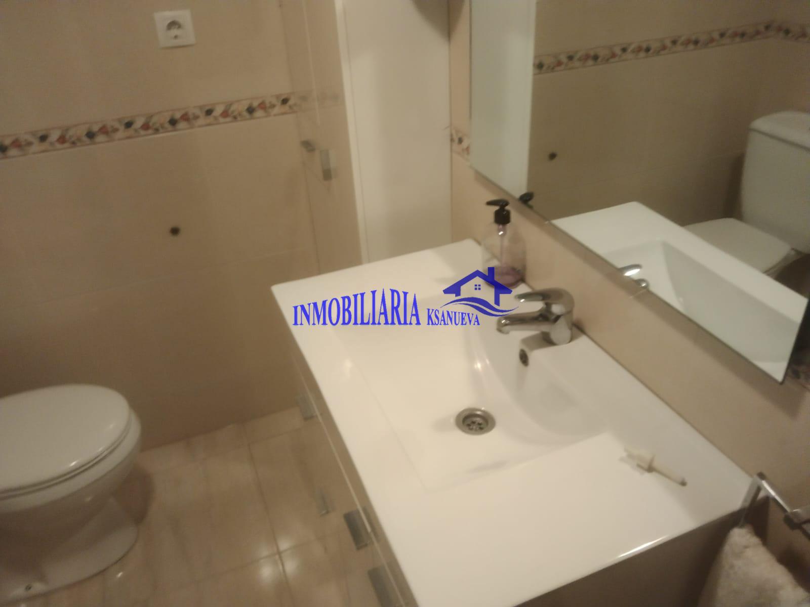 For sale of flat in Córdoba
