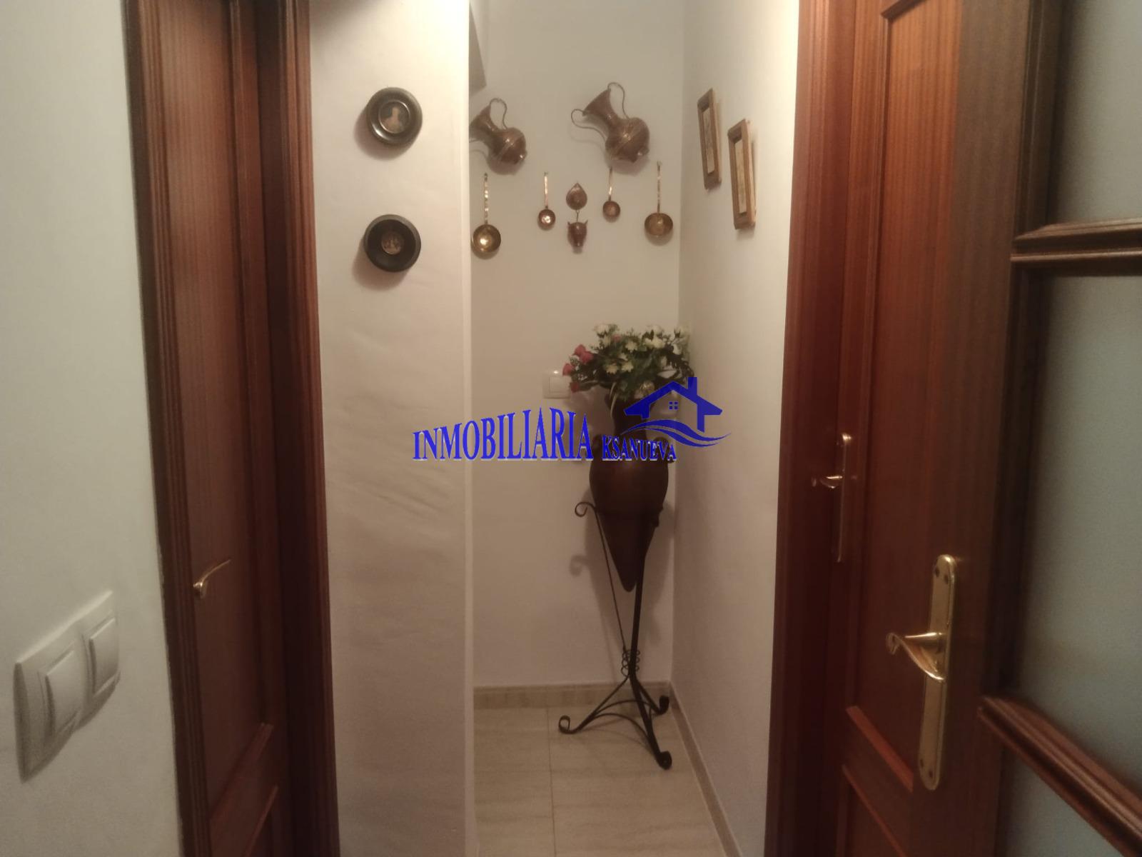 For sale of flat in Córdoba