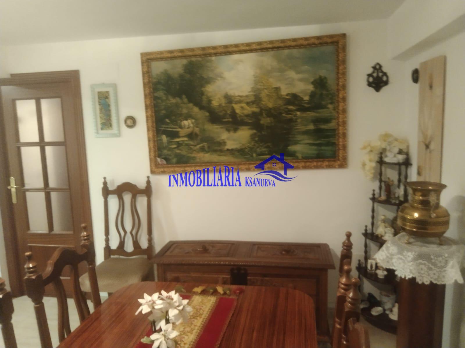 For sale of flat in Córdoba