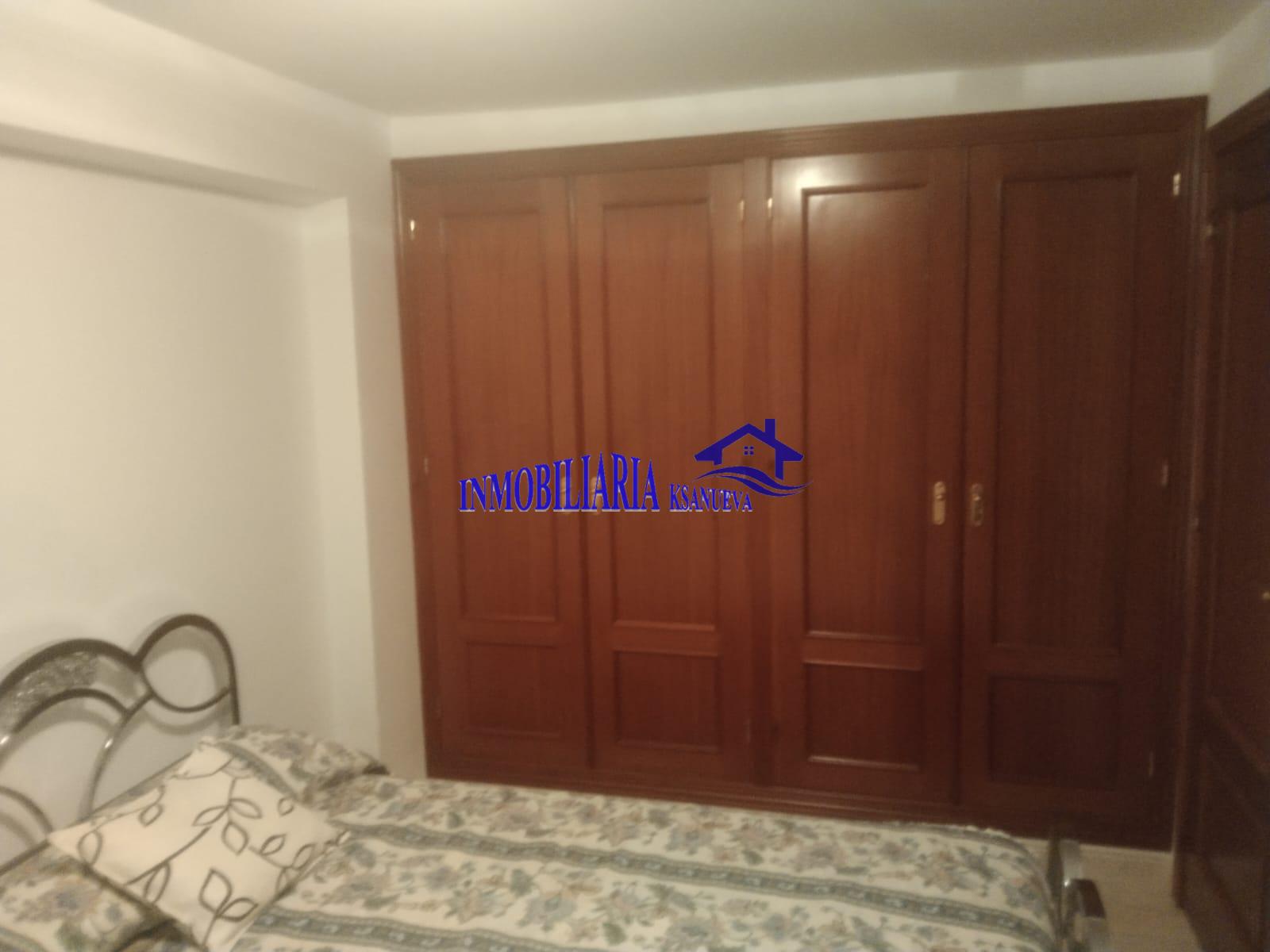 For sale of flat in Córdoba