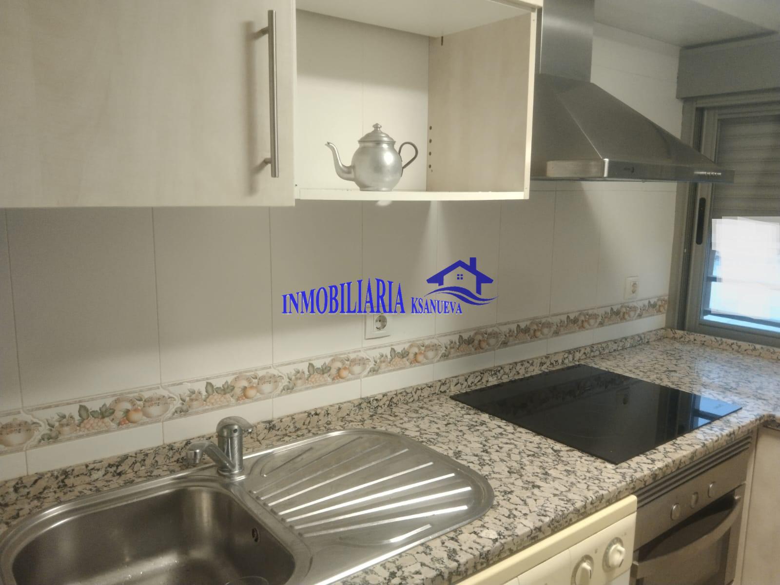For sale of flat in Córdoba