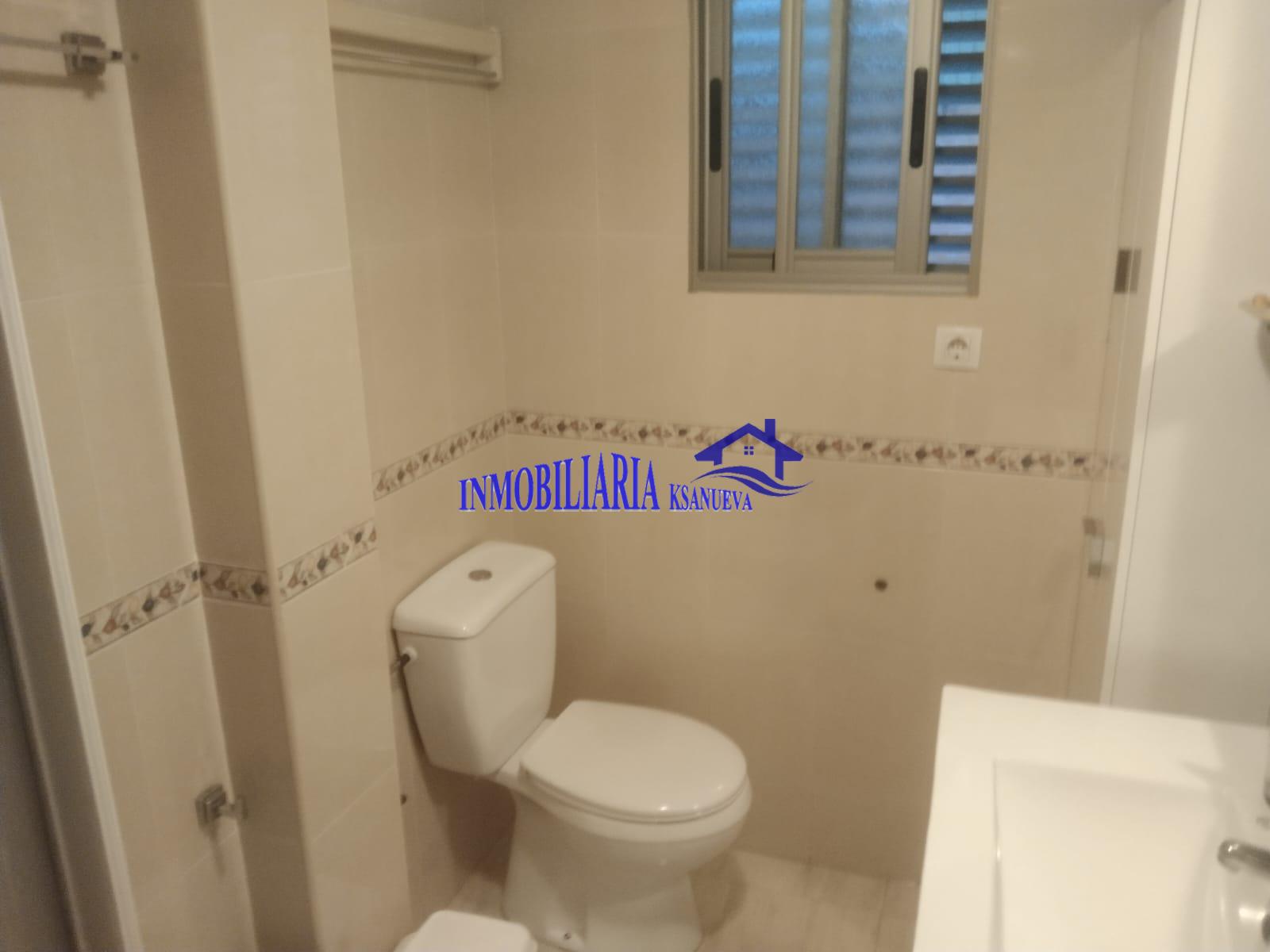 For sale of flat in Córdoba