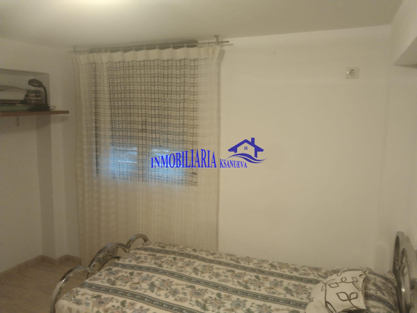 For sale of flat in Córdoba