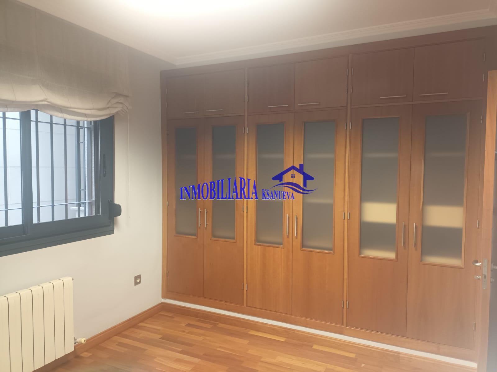 For sale of flat in Córdoba