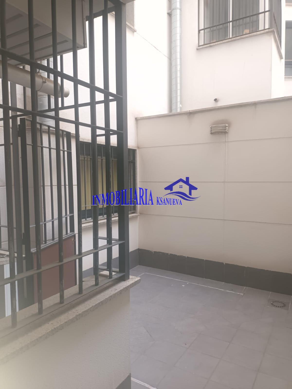 For sale of flat in Córdoba