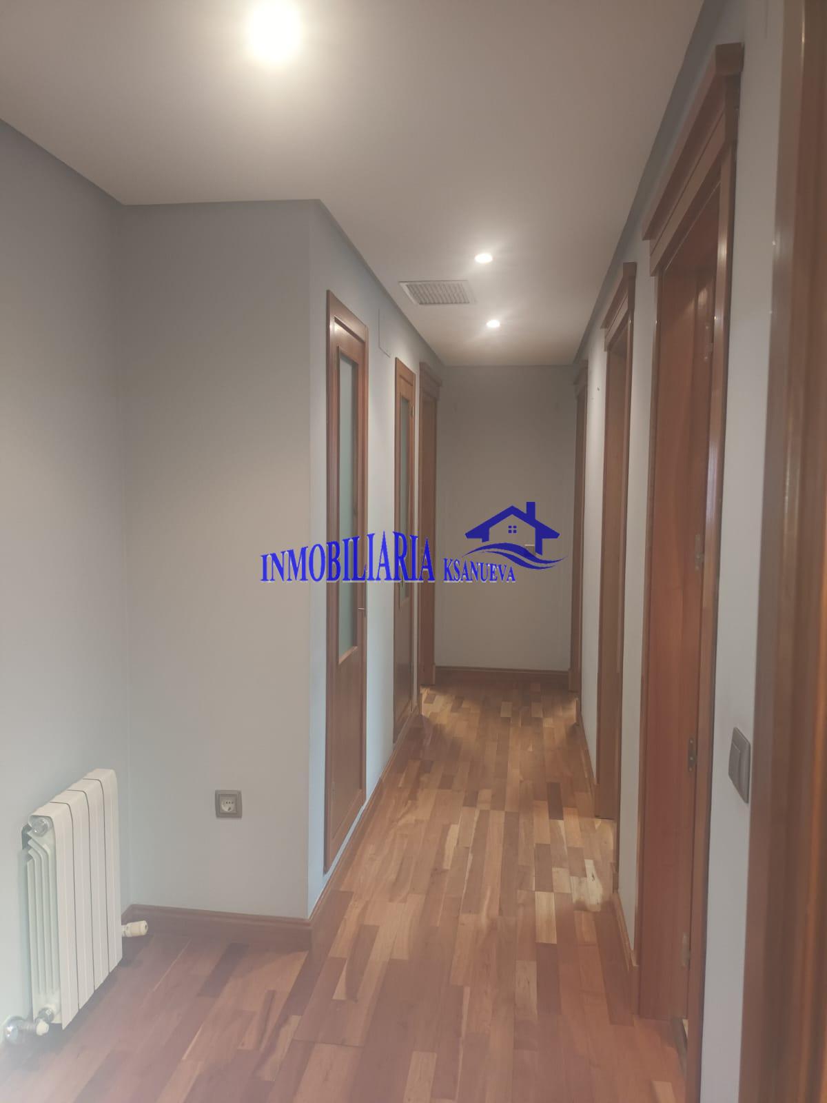 For sale of flat in Córdoba