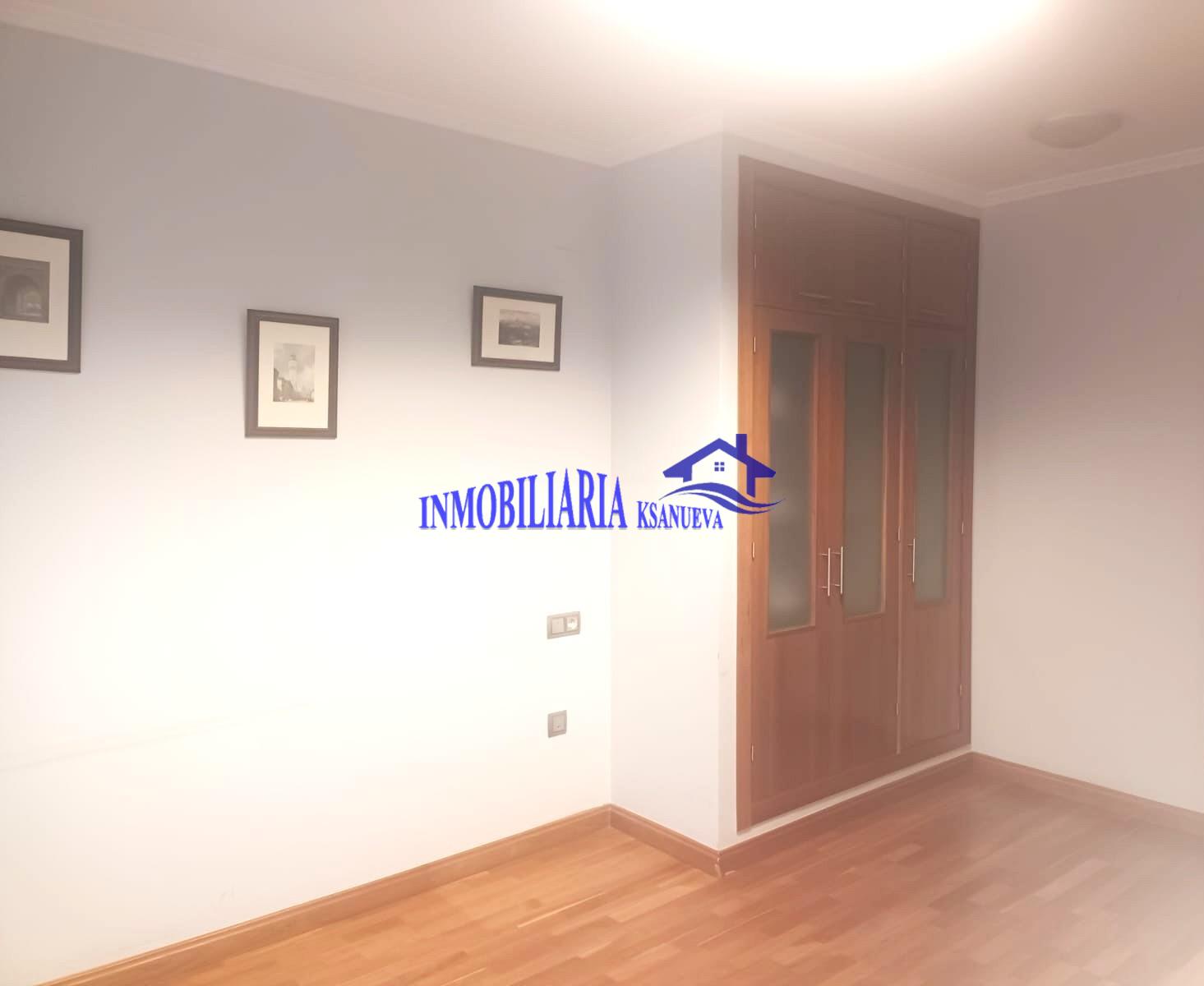 For sale of flat in Córdoba