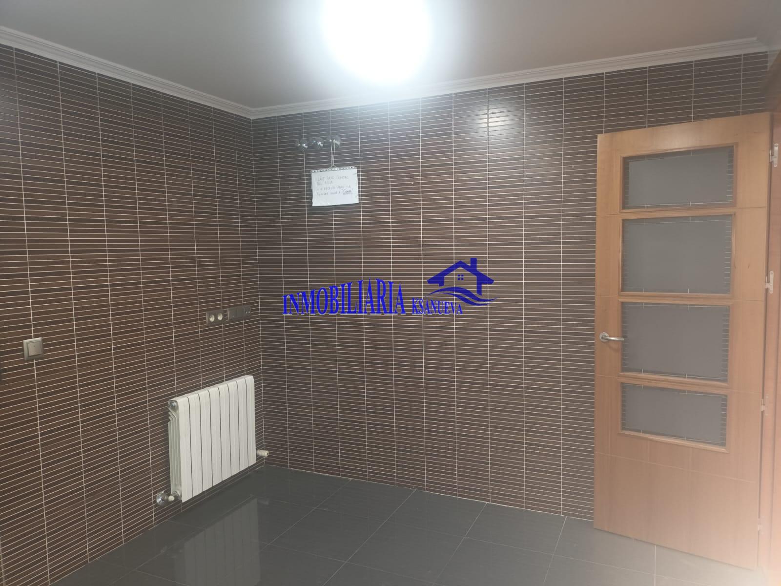 For sale of flat in Córdoba