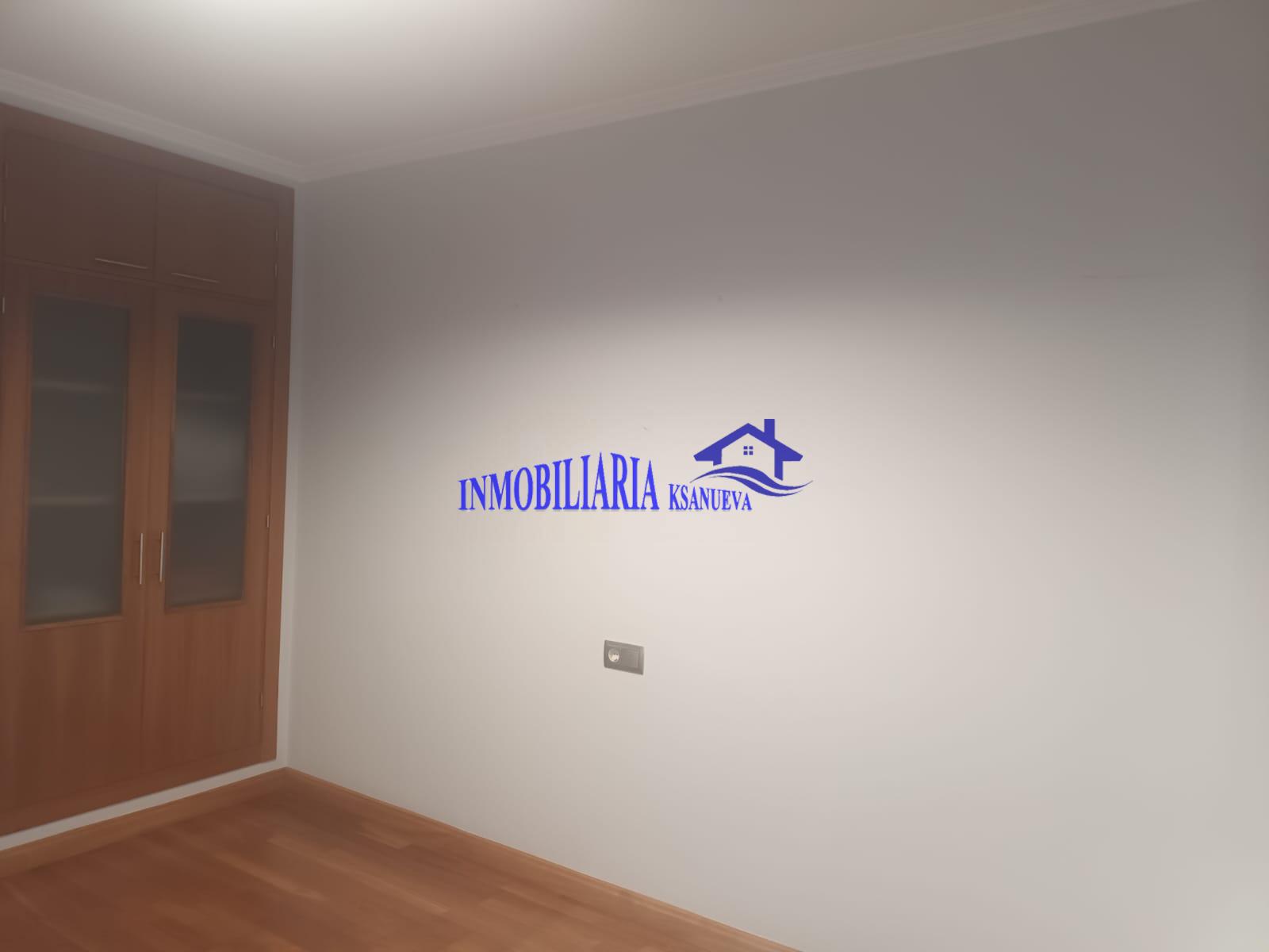For sale of flat in Córdoba