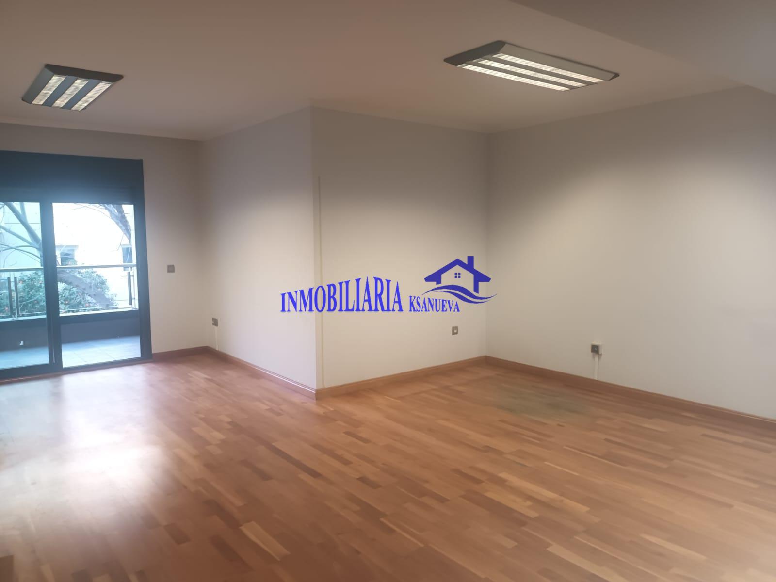 For sale of flat in Córdoba