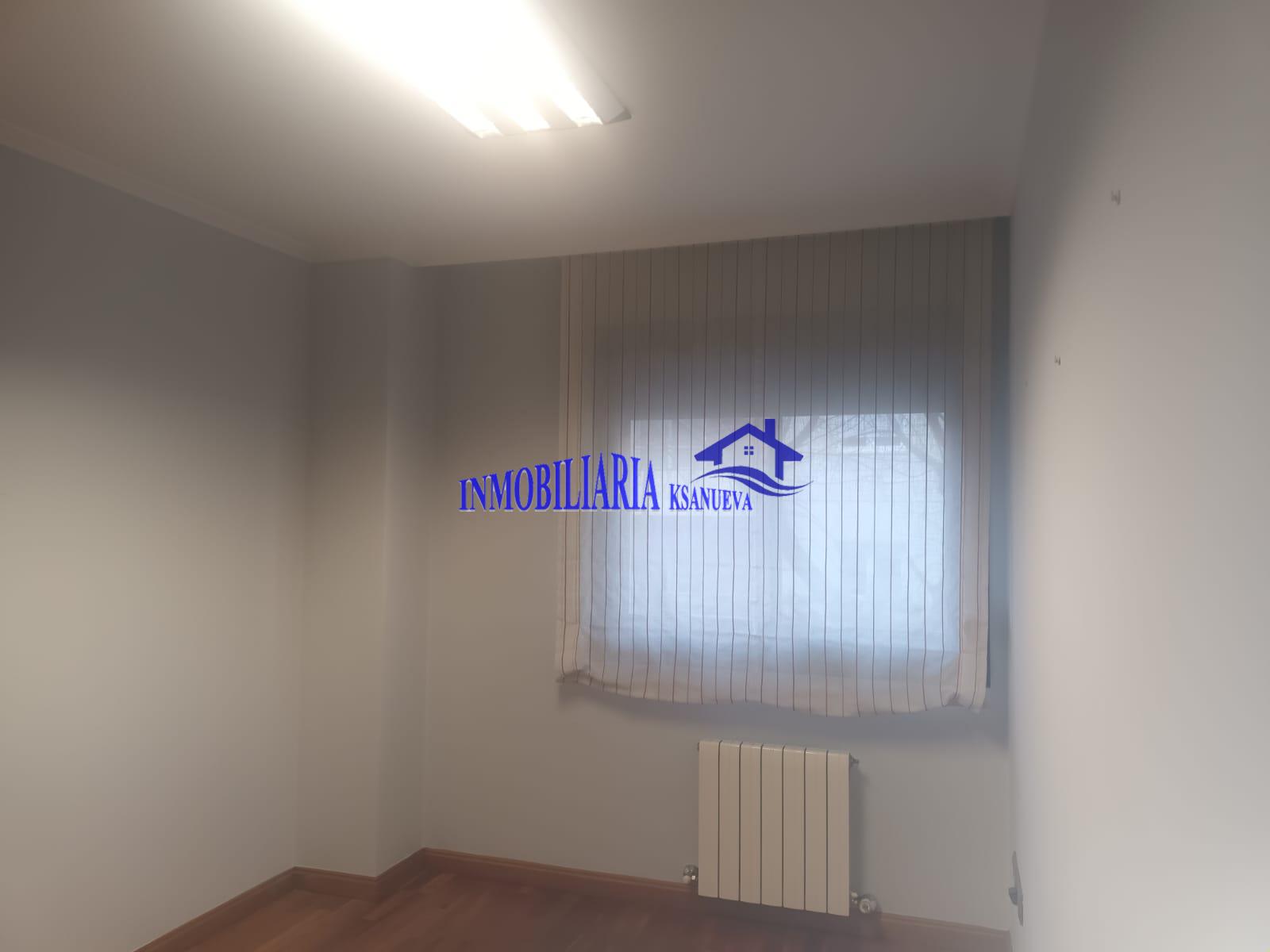 For sale of flat in Córdoba
