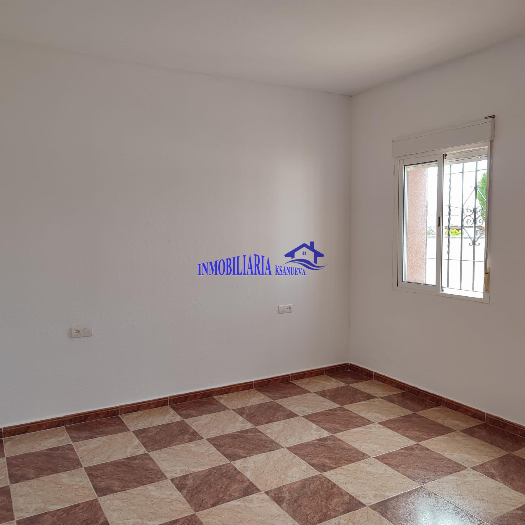 For sale of chalet in Córdoba