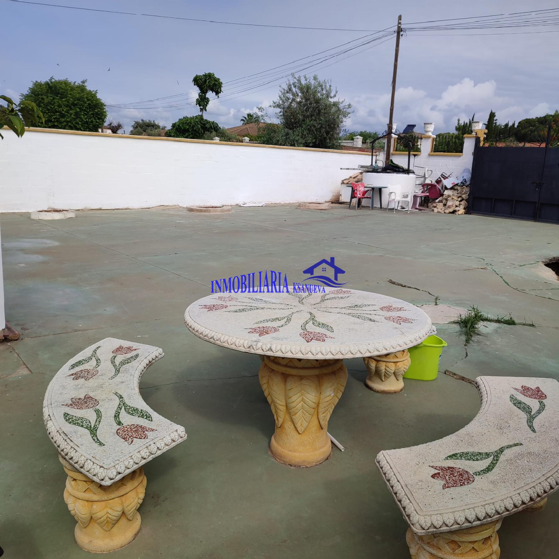 For sale of chalet in Córdoba