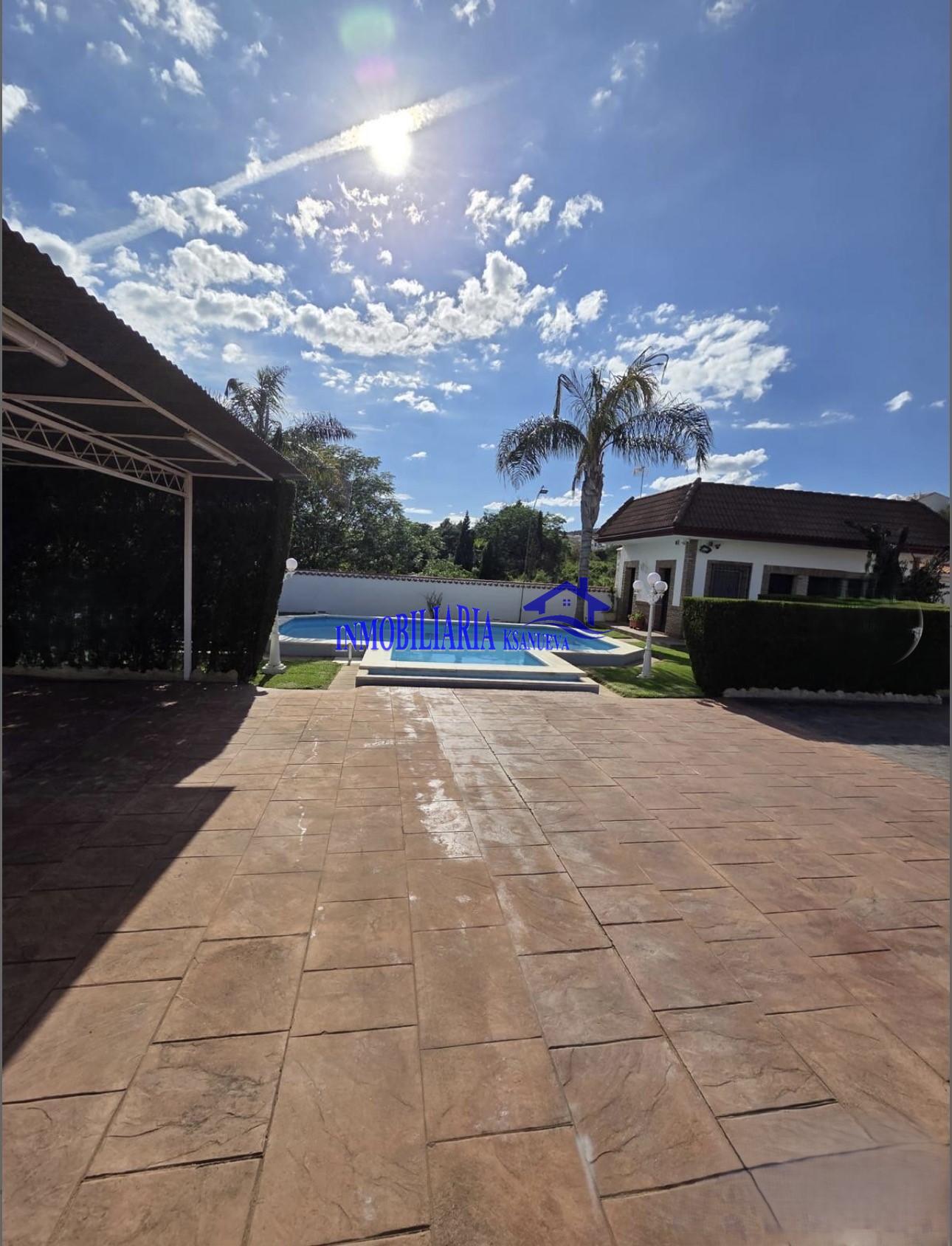 Venta de chalet en Córdoba