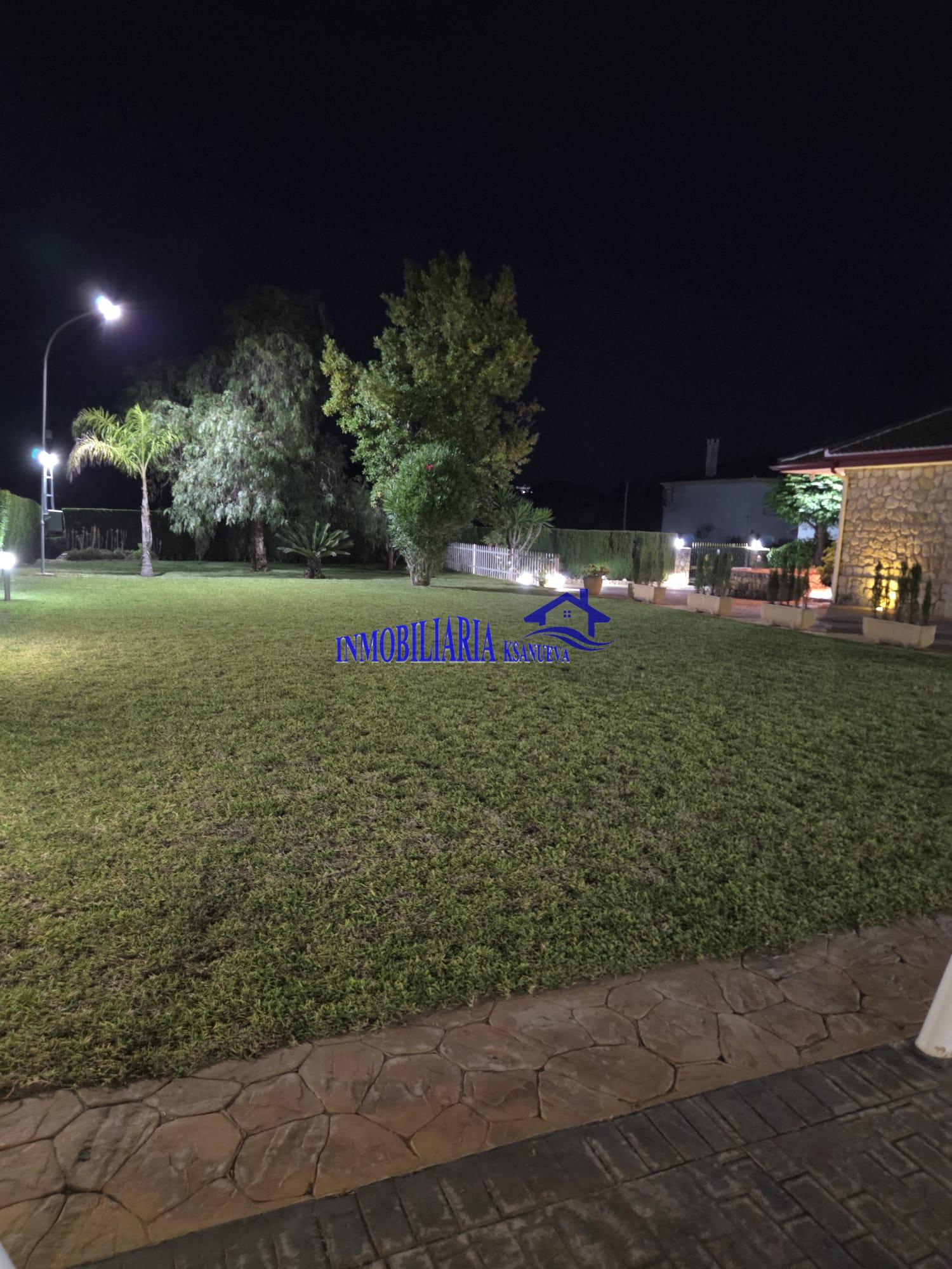 Venta de chalet en Córdoba