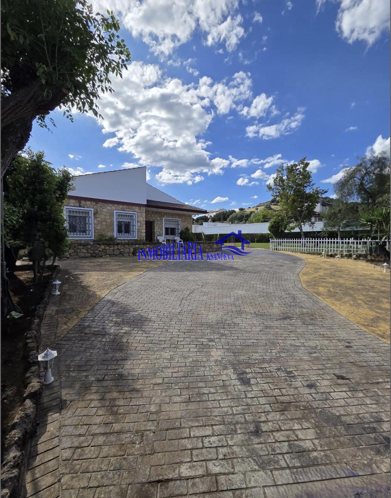 Venta de chalet en Córdoba