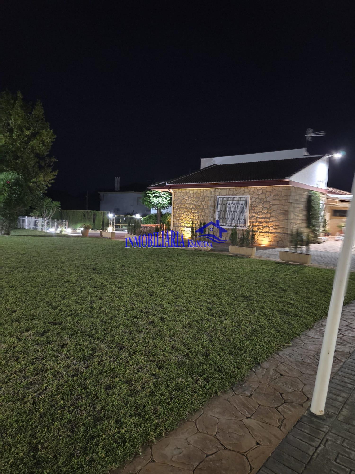 Venta de chalet en Córdoba