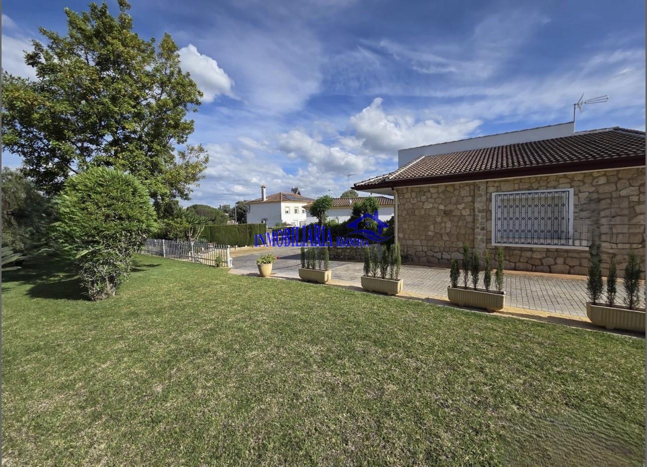 Venta de chalet en Córdoba