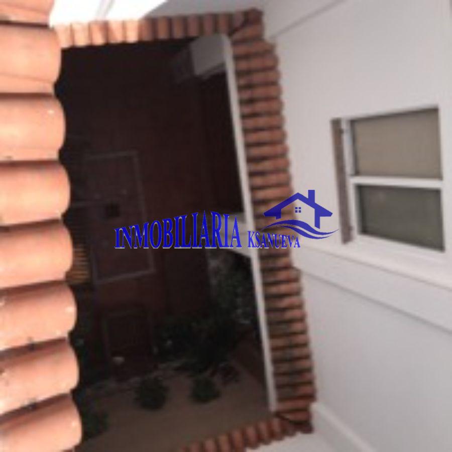 For sale of house in Córdoba