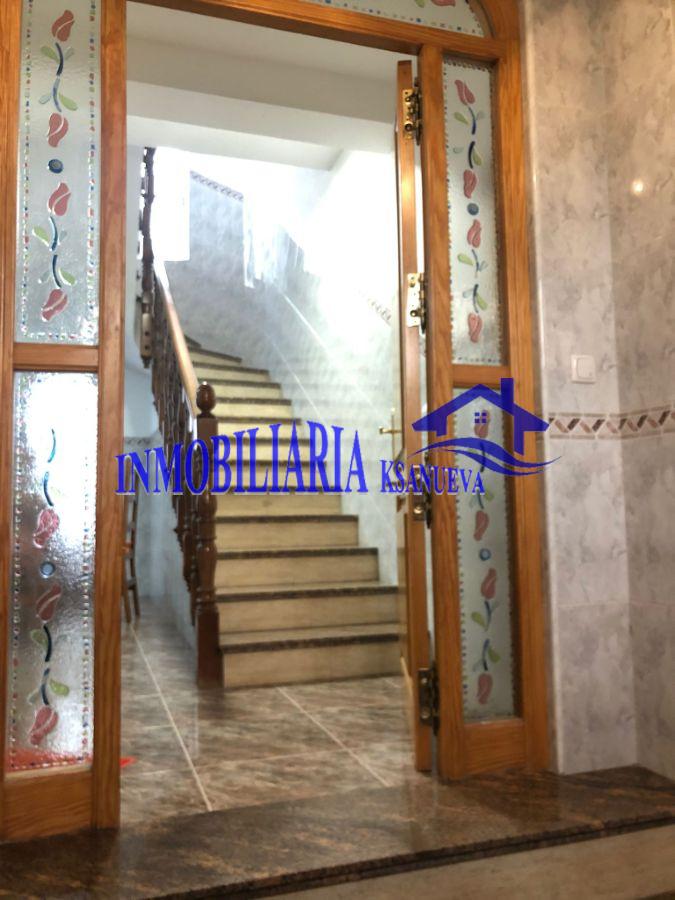 For sale of house in Córdoba