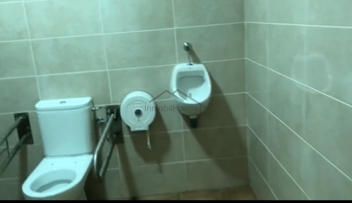Salgai  lokal komertzialak  Arona