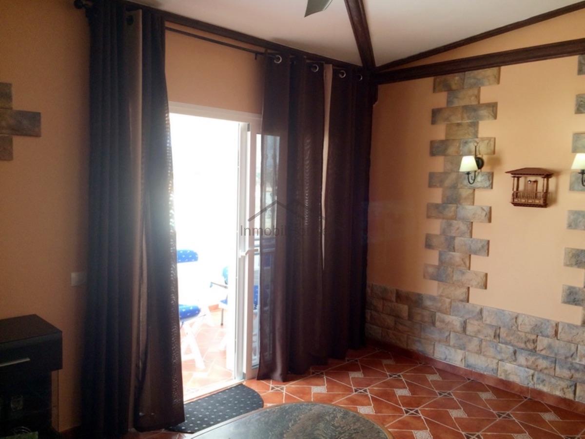 For sale of duplex in Arona