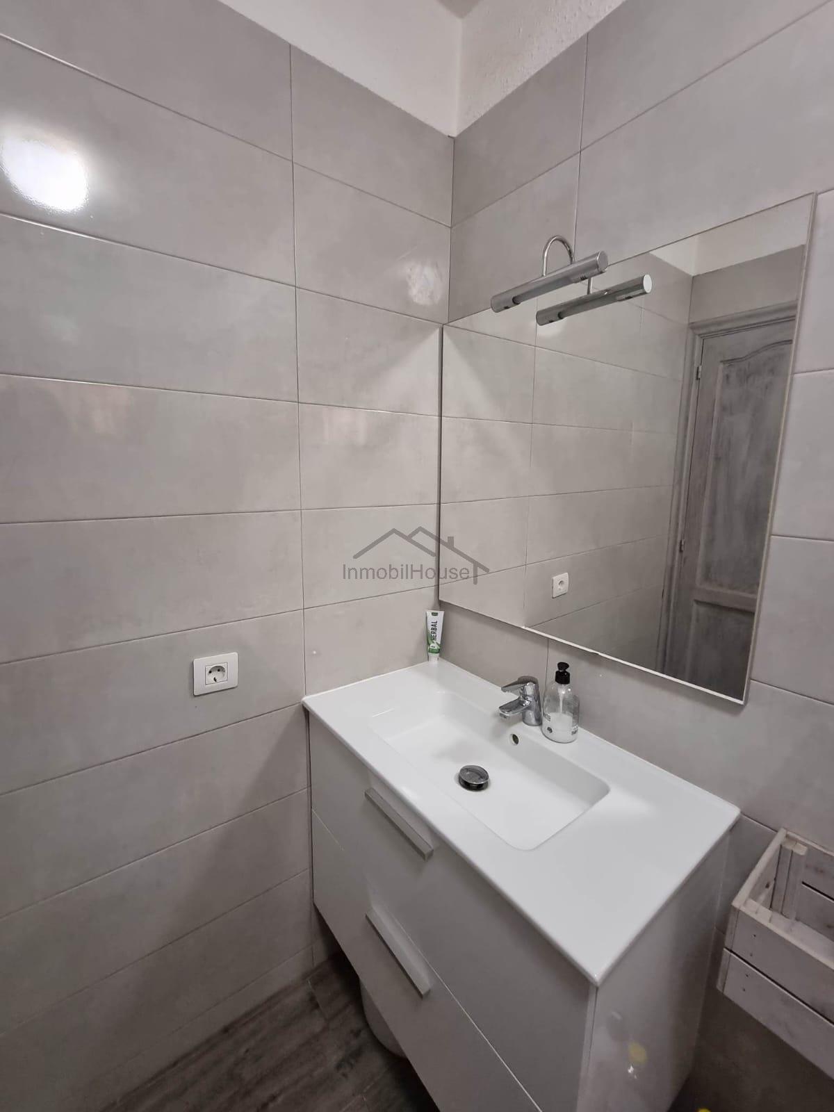 For sale of apartment in Adeje
