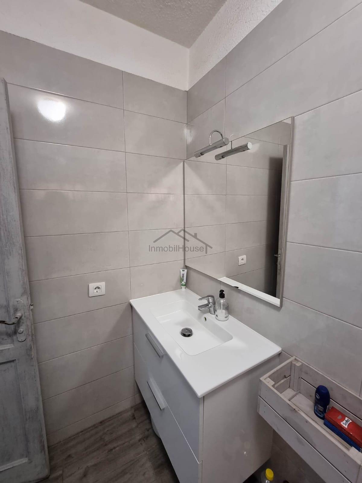 For sale of apartment in Adeje