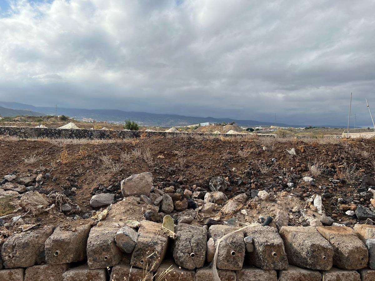 Venta de terreno en San Isidro de Abona