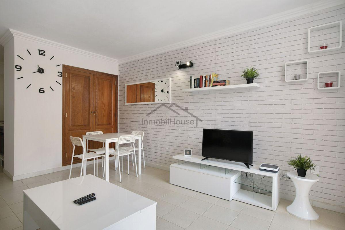 For sale of apartment in Golf del sur