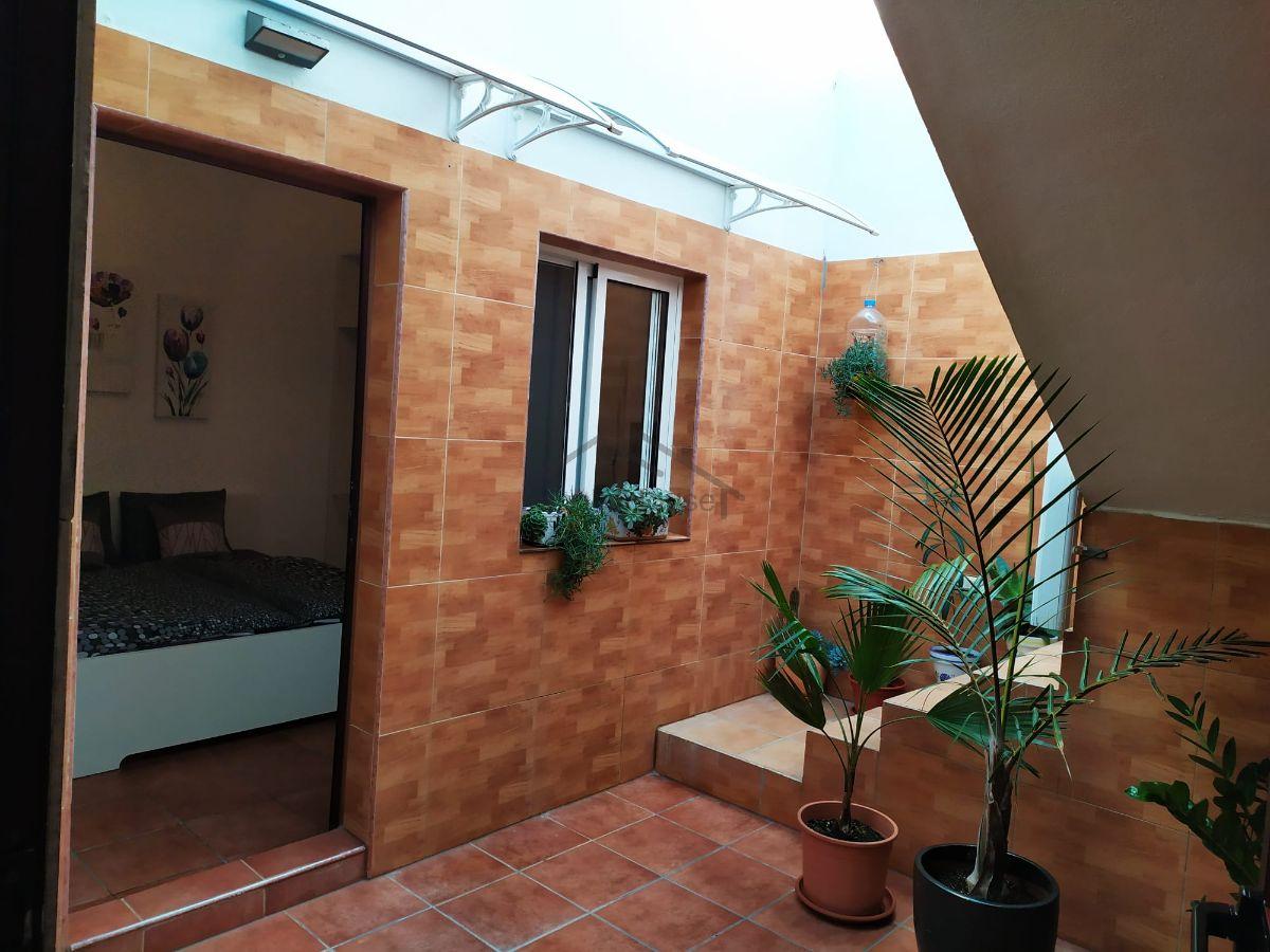 For sale of house in Arico