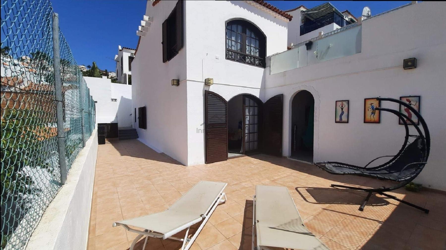 For sale of house in Costa Adeje
