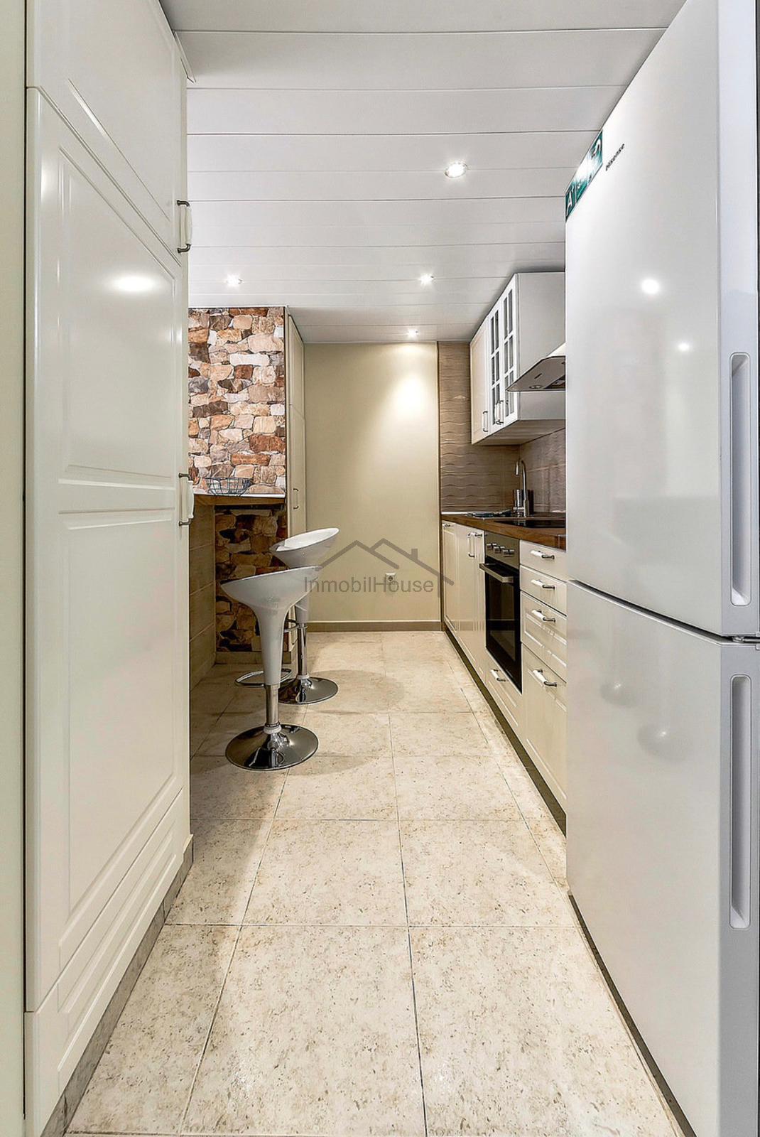 For sale of apartment in Los Cristianos