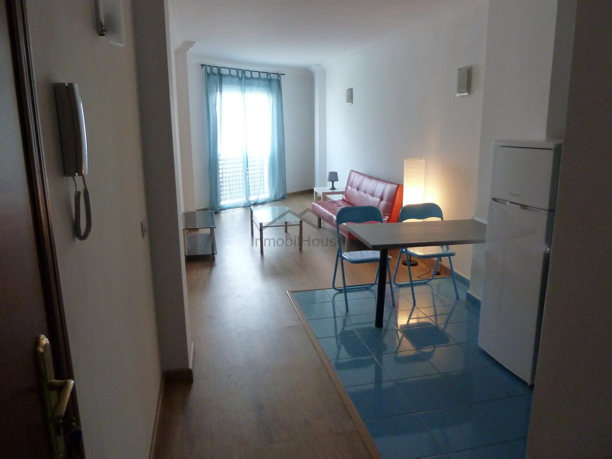 Zu verkaufen von appartement in
 Arona