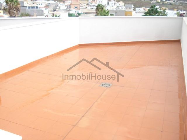For sale of apartment in Arona