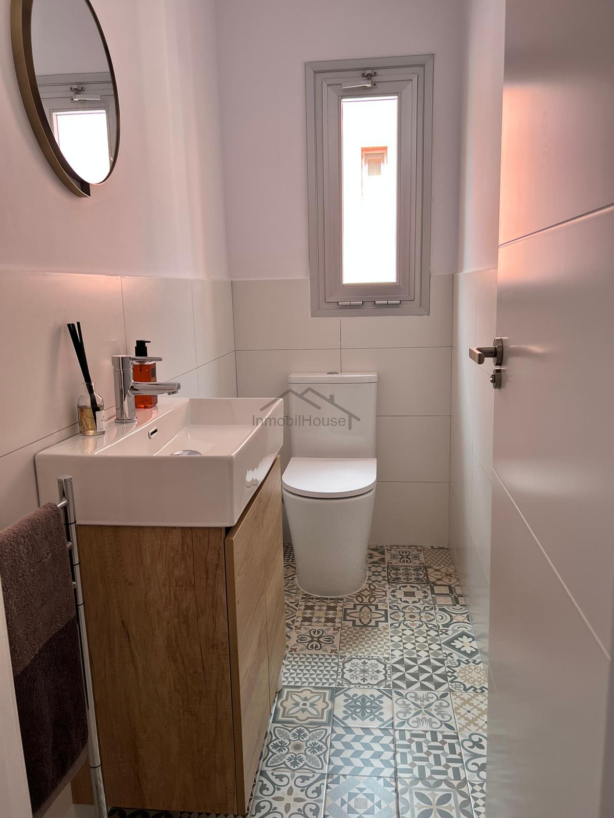 Zu verkaufen von appartement in
 Adeje