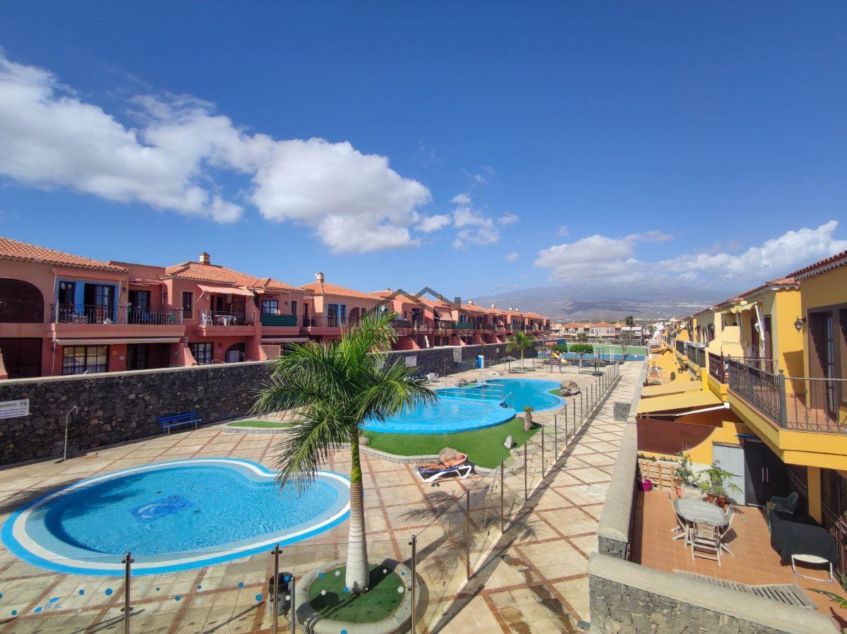 For sale of apartment in Arona