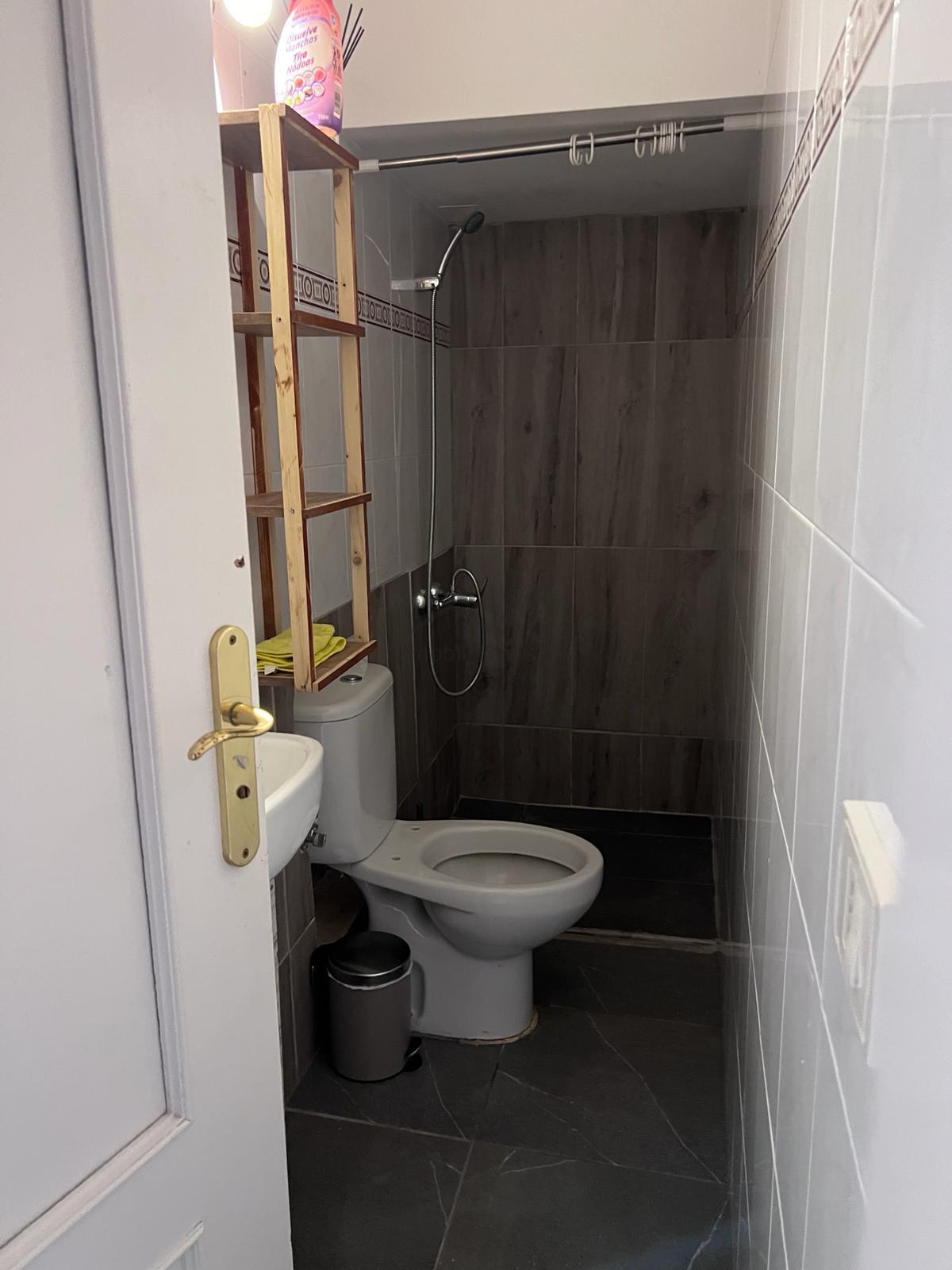 For sale of house in Arona