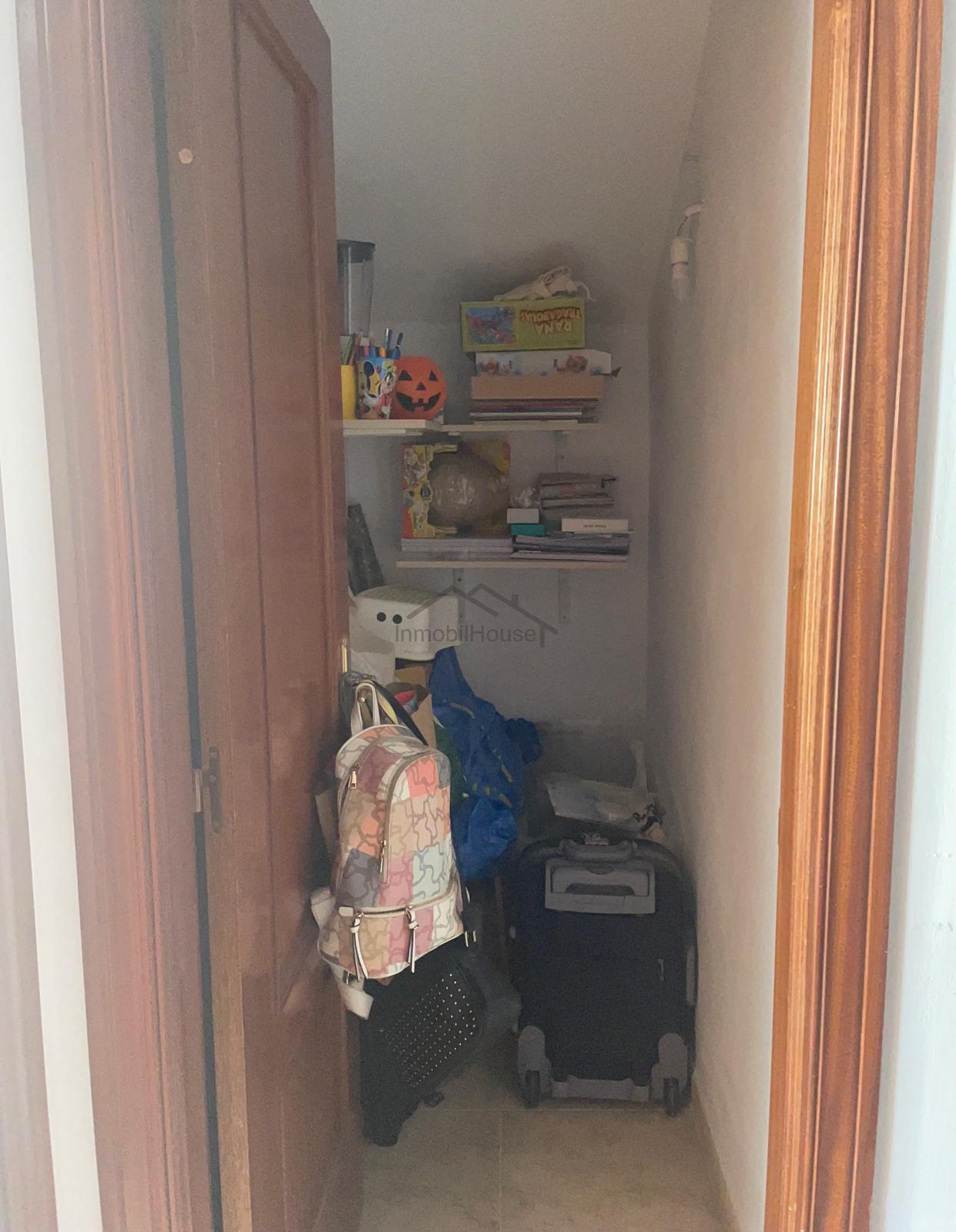 For sale of house in Granadilla de Abona