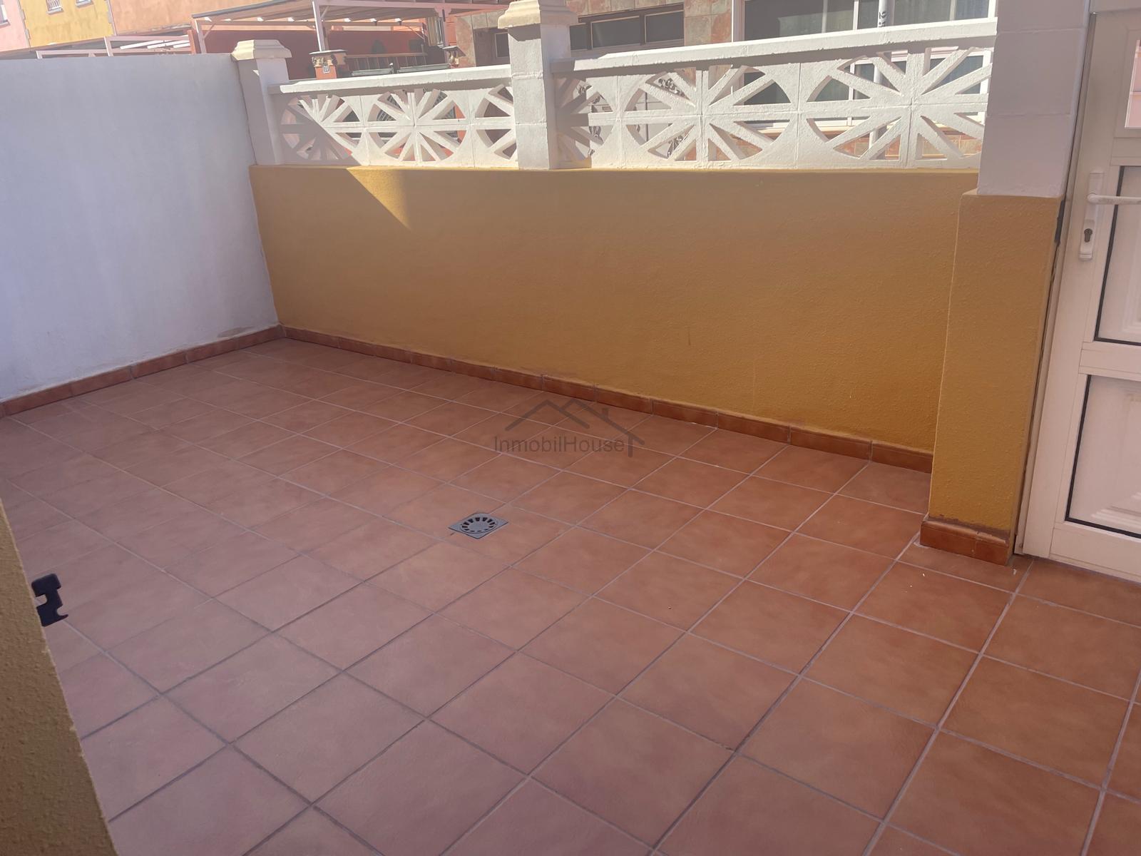 For sale of house in Granadilla de Abona