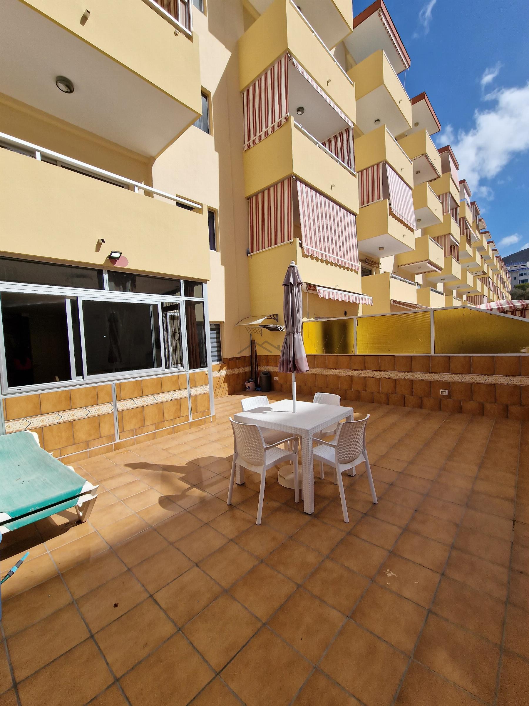 For sale of apartment in Los Cristianos