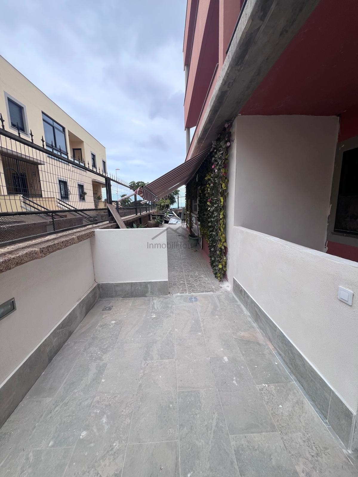 Venda de apartament a Adeje